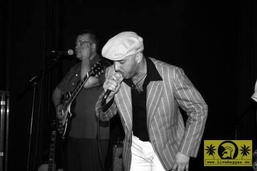 Arpioni (I) Lord Of The Ska - Scheune, Dresden 06. Mai 2006 (3).jpg